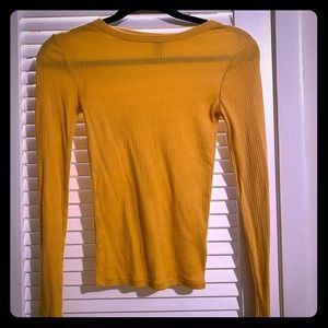 Ribbed long sleeve